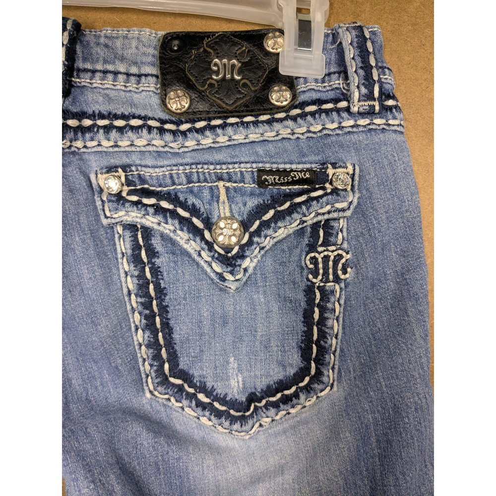 Miss Me Bootcut Distressed Light Wash Jeans Rhinestone Flap Pocket JP55014-13 30 - Picture 6 of 9